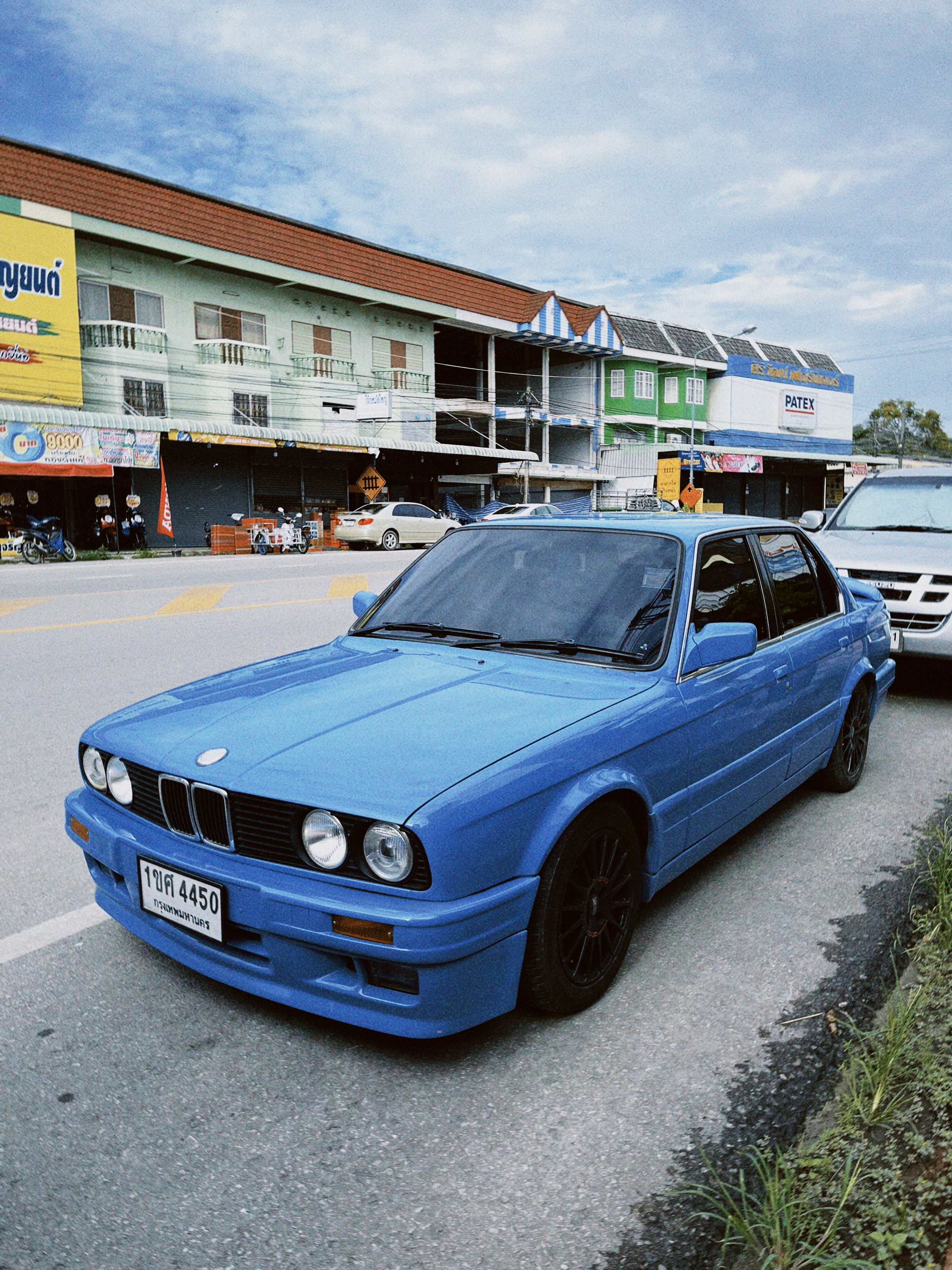 BMW E30